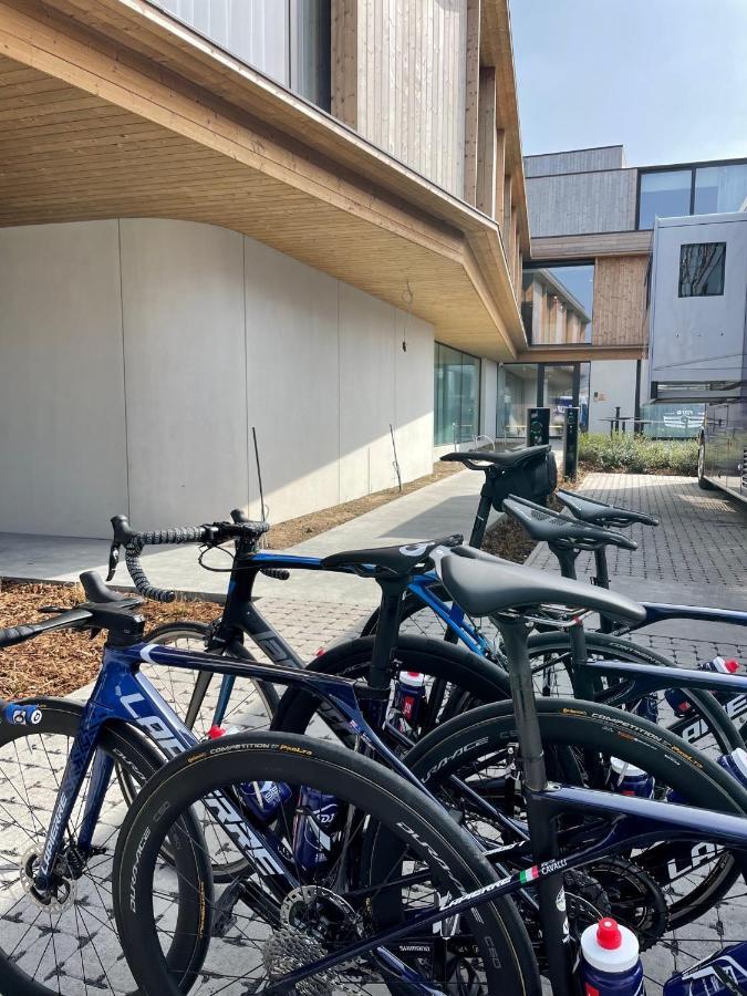 Hotel Bell-X Wevelgem Exterior foto